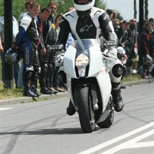 Me2 (Small).jpg