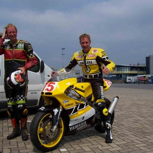 de beidehandjes 2007.jpg