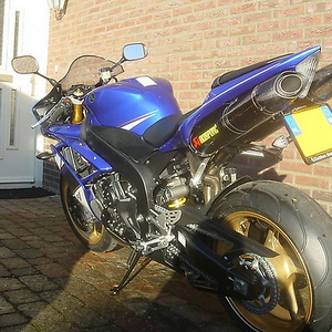 r1.jpg
