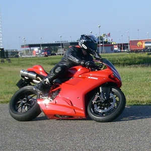 aker13.jpg