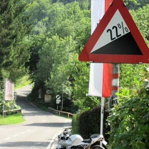 MF062502.jpg