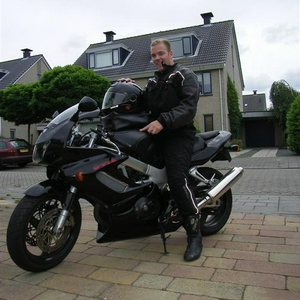 SL551143 (Large).JPG