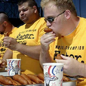 binge eating.jpg