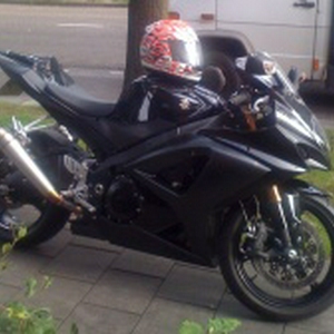 gsxr1000.jpg