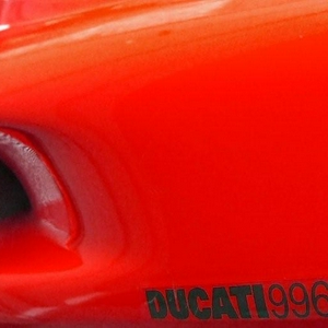 DSCF1616 bew rood.jpg