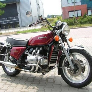 Te Koop: Honda Golwing GL 1000 K2
