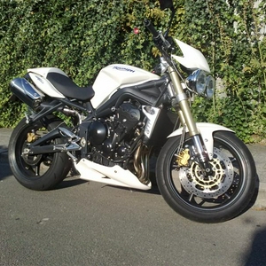 Te koop: Triumph Street Triple 2008