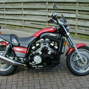 V-max-1200 cc-4cil-145pk-1988-Marti