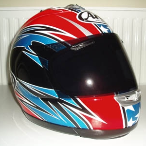 helm 001.jpg