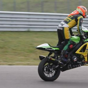 staande wheelie 1.jpg