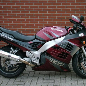 Suzuki Rf 900 R 1997 te Koop