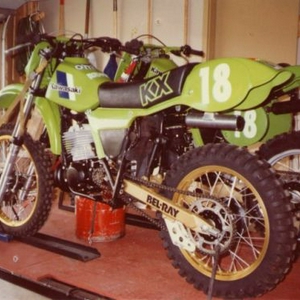 a110995_3.jpg