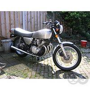 Suzuki GS 550
