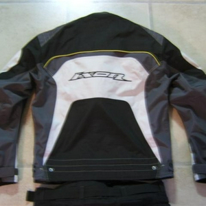 SA505023.JPG