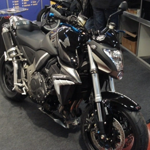 cb1000r1.jpg