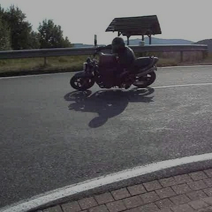 blo3.jpg