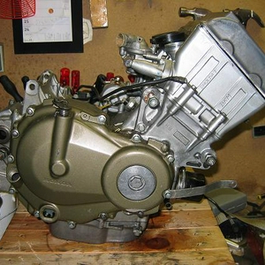 Motorblok DHOLDA CBR600FS 2002