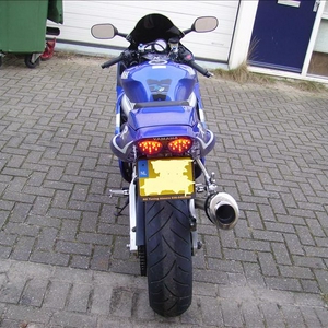 8e_800x600.jpg