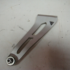 TK YEC uitlaatbeugel R6 03t/m05