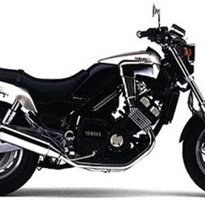 GRYamahaFzx750.jpg