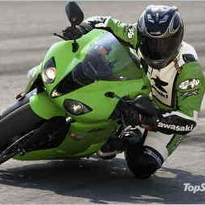 2007_Kawasaki_Ninja_ZX-6R_4__bw.jpg