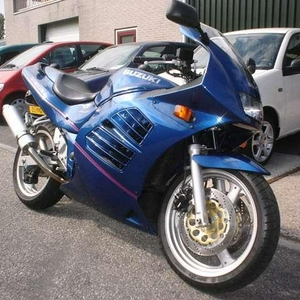 rf600r.jpg