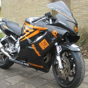 cbr 2 klein.JPG