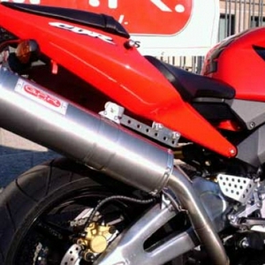 honda_cbr900_alta_03_2.jpg