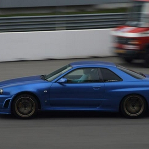 15hl935 (Medium).jpg