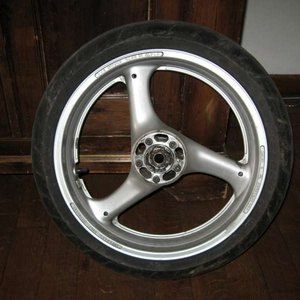 GSXR wiel 17x3.50