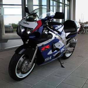 Suzuki Voorkant