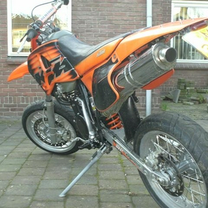 ktm 002 (Small).jpg