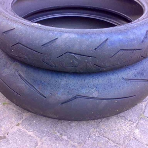 Te koop : set Pirelli Diablo Supercorsa SC2