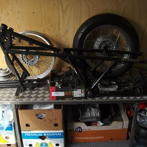 moto guzzi project..JPG