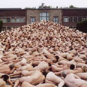Spencer_Tunick_Naked_photo_Mexico_City.jpg