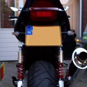GSX1400 Kentekenplaathouder3.jpg