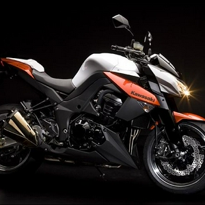 z1000.JPG