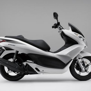 honda-ev-cub-electric-motorcycle-1.jpeg