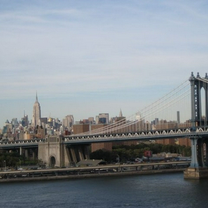Skyline Manhattan Bridge