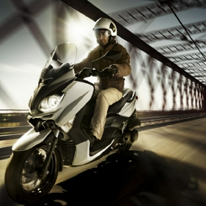 YAMAHA X-MAX 2010