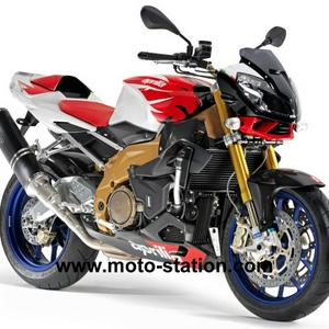 Aprilia_Tuono1000_Factory_stmz.jpg