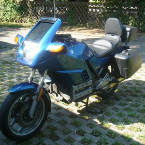 bmw.jpg