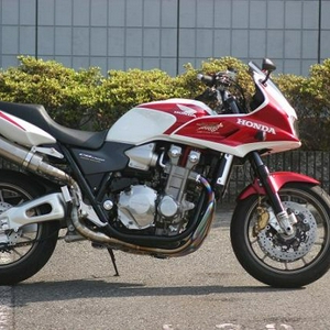 cb1300.jpg