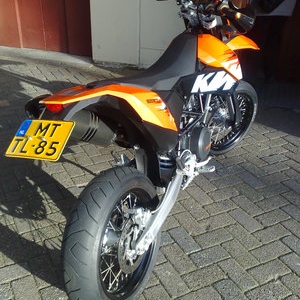 ***KTM 690 SMC***