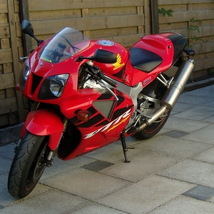814889479_5__aUO.jpg