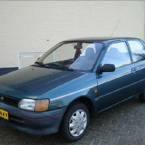 starlet301209.JPG