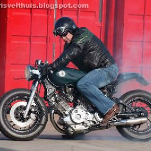 1262717969Nblog_virago02 klein.jpg