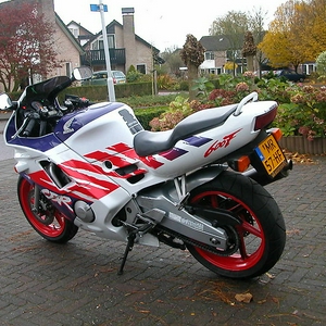 Honda CBR 600F 1.jpg