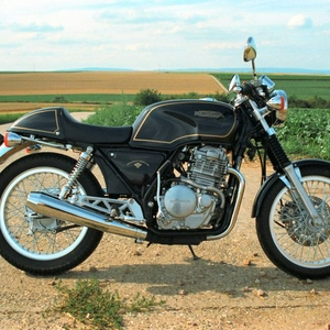 800px-honda_gb500_clubman_rechts.jpg