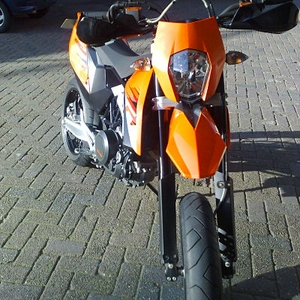 TK KTM 690 SMC*
